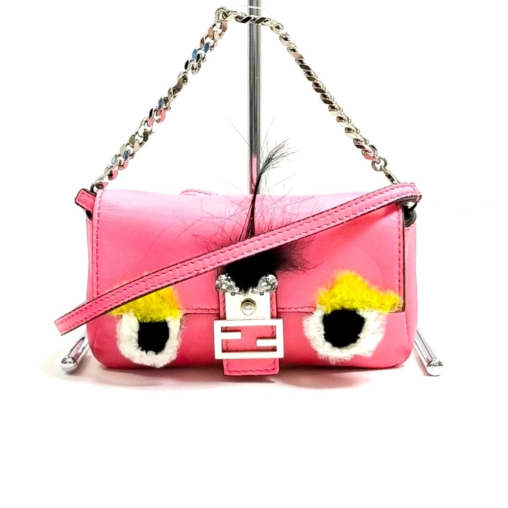 Fendi Monster Micro Baguette in Pink leather - Picture 3 of 13
